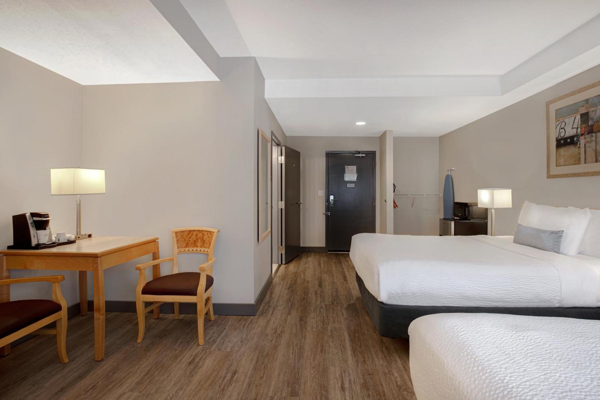 Days Inn By Wyndham Victoria Airport Sidney Ngoại thất bức ảnh
